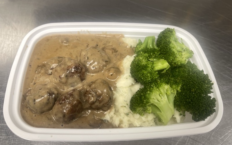 Meatballs in Mushroom Sauce with mashed potatoes and broccoli